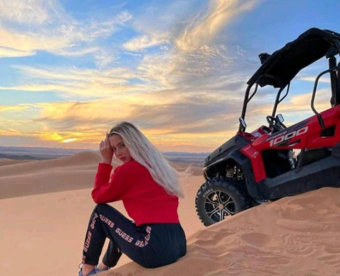 梅尔祖卡 Sahara Traveling Camp酒店 外观 照片