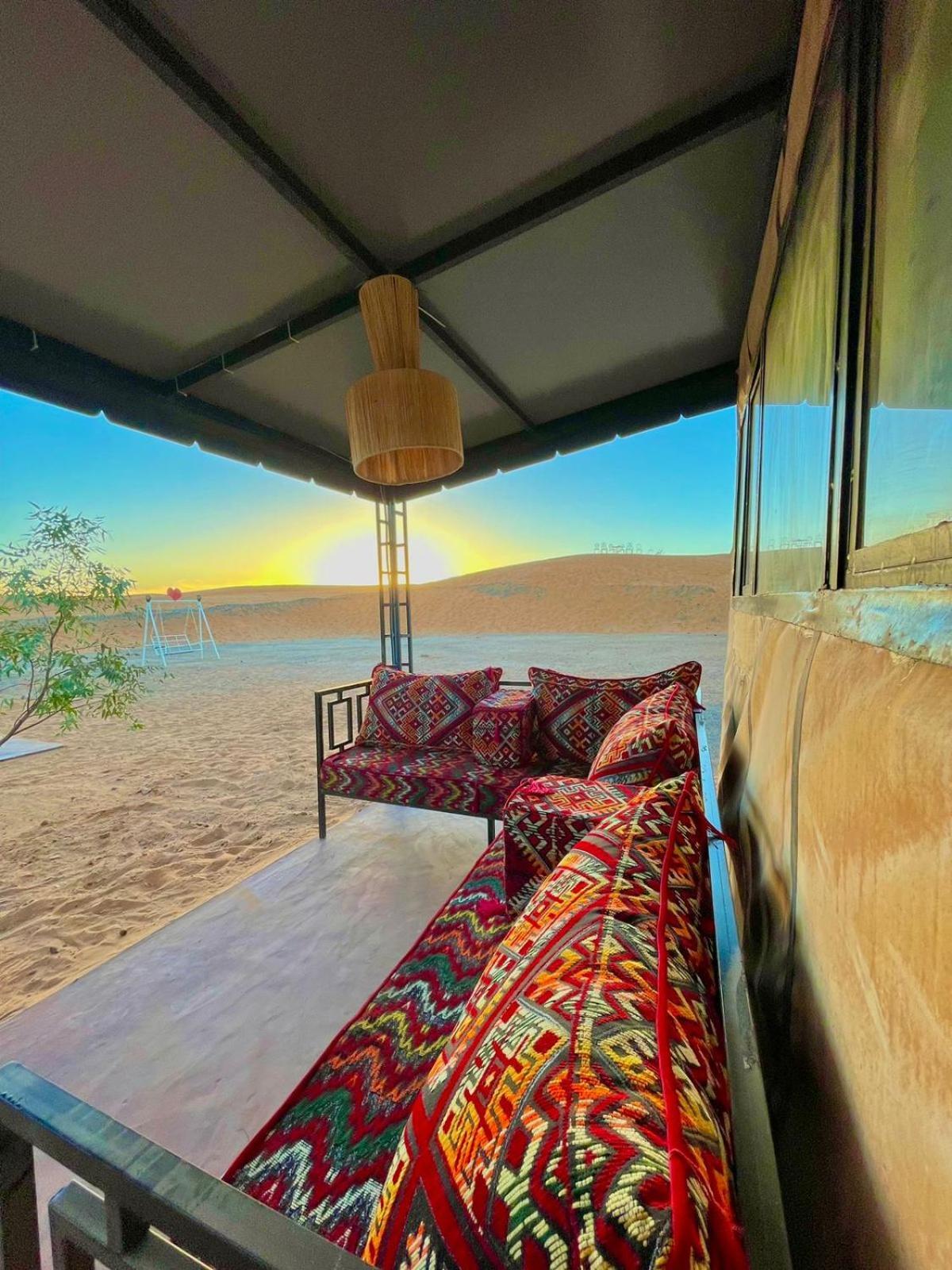 梅尔祖卡 Sahara Traveling Camp酒店 外观 照片