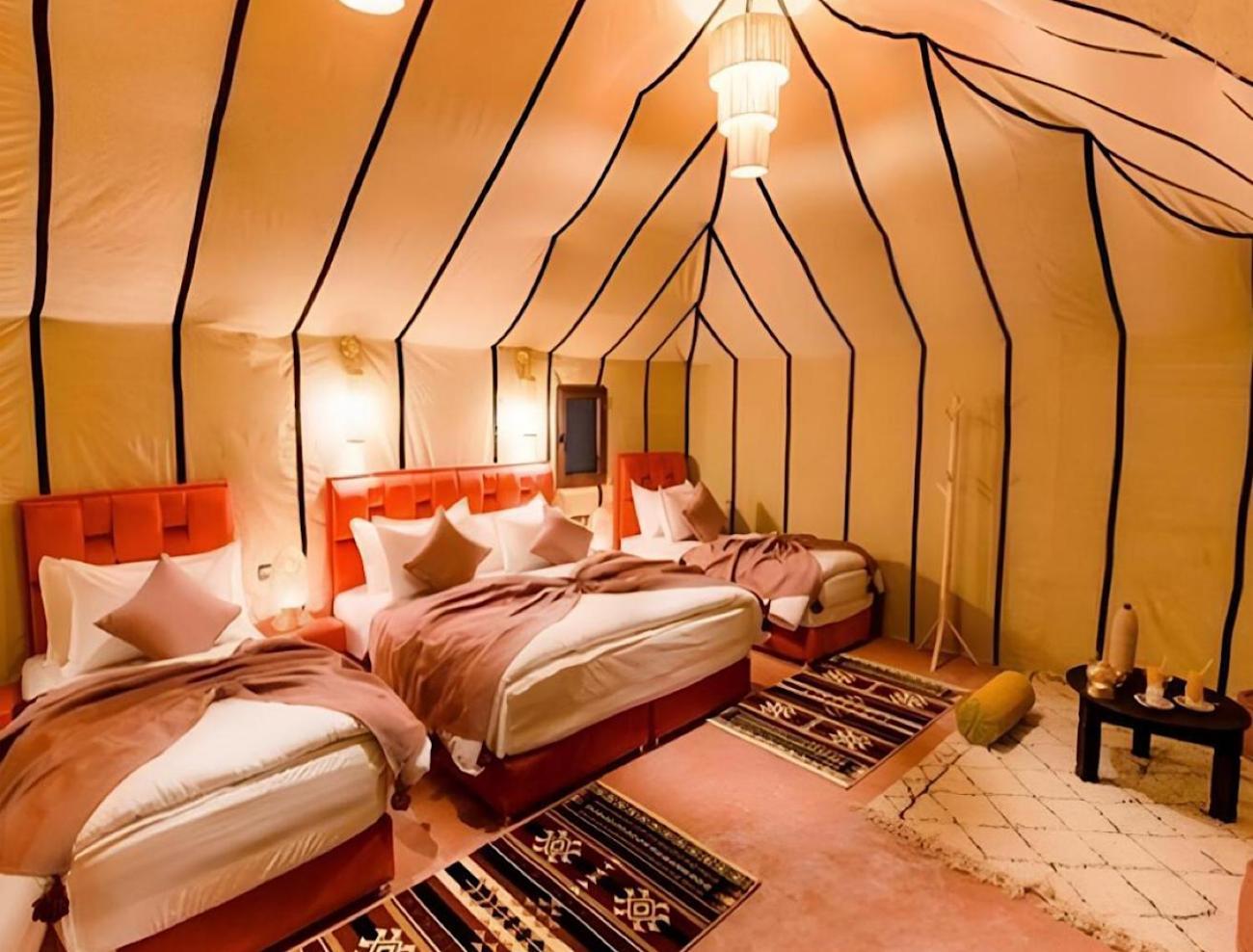 梅尔祖卡 Sahara Traveling Camp酒店 外观 照片