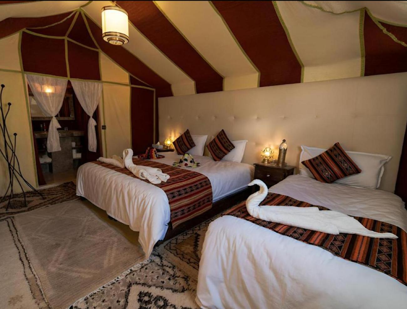 梅尔祖卡 Sahara Traveling Camp酒店 外观 照片